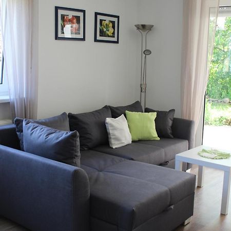 Ruhige Ferienwohnung In Der Rhoener Natur Schönau an der Brend Esterno foto